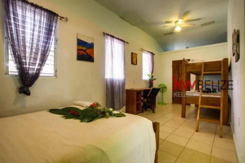 kellerwilliamsbelize-b082204h-23