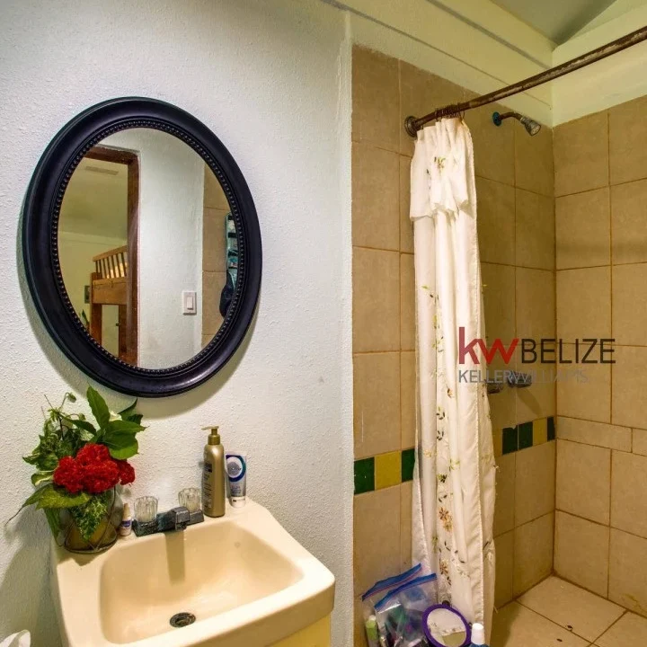 kellerwilliamsbelize-b082204h-24