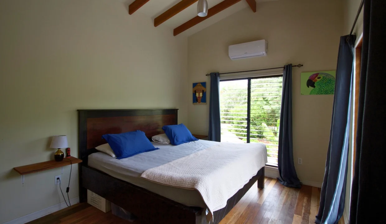 kellerwilliamsbelize-b1009-22
