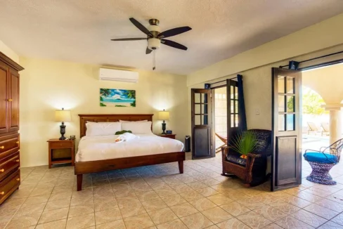 kellerwilliamsbelize-b1023-22