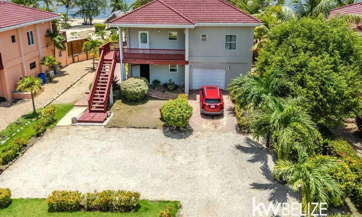 kellerwilliamsbelize-bdh272606h-01