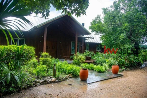 kellerwilliamsbelize-br082406si-02