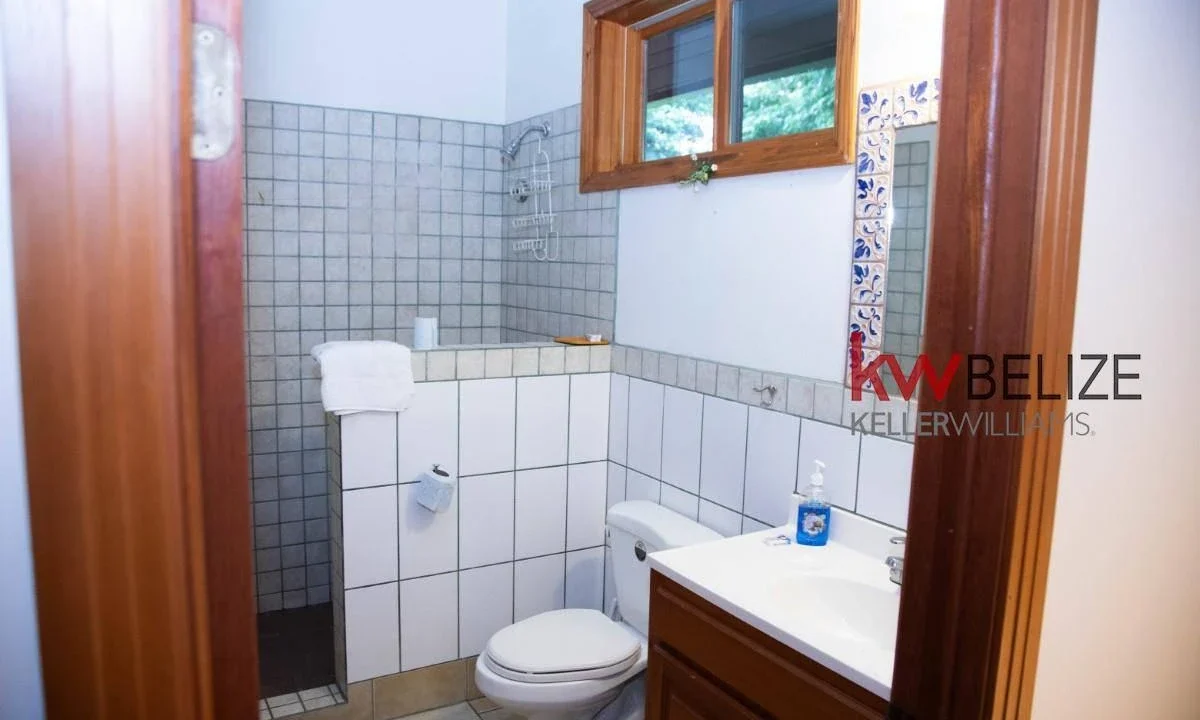 kellerwilliamsbelize-br082406si-15