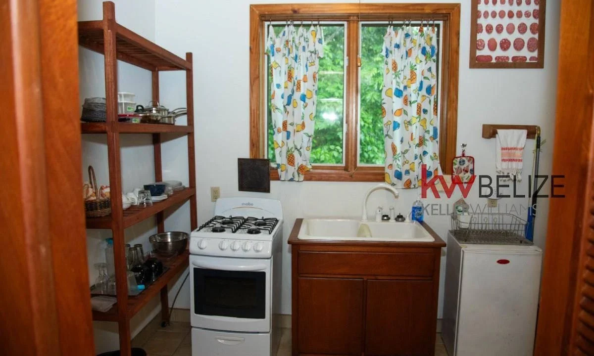 kellerwilliamsbelize-br082406si-18