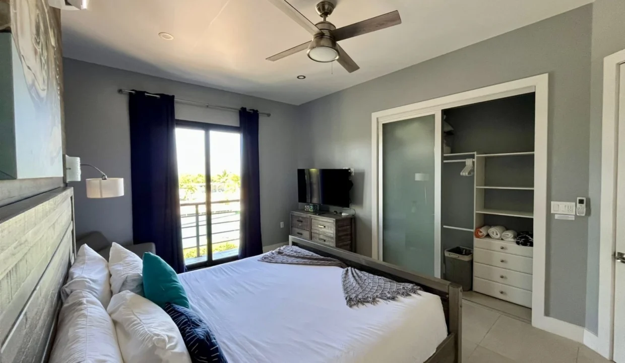 kellerwilliamsbelize-c2127-20
