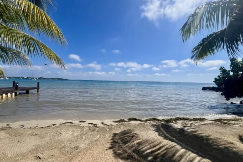 kellerwilliamsbelize-c2127-30