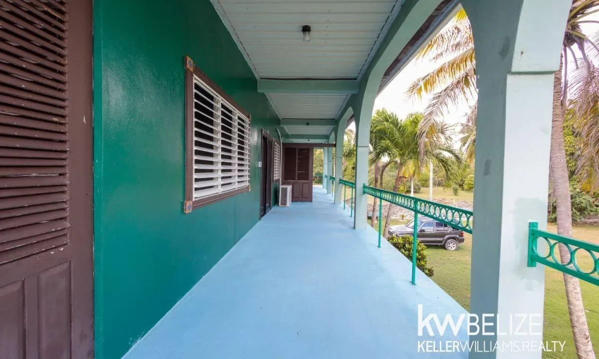 kellerwilliamsbelize-dc052602cz-11