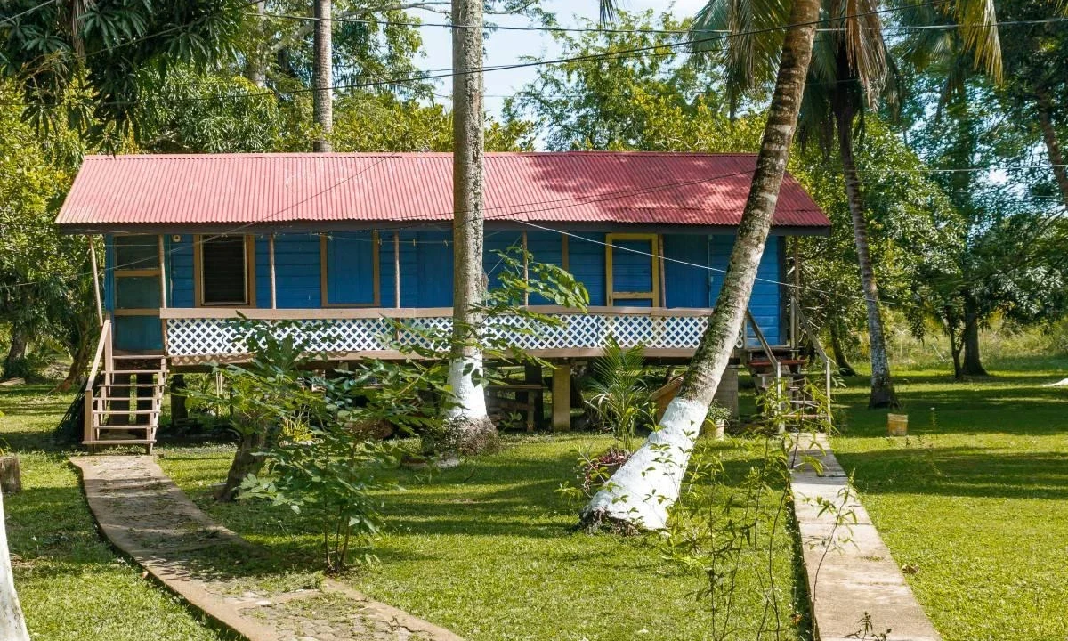 kellerwilliamsbelize-gr052209bc-11