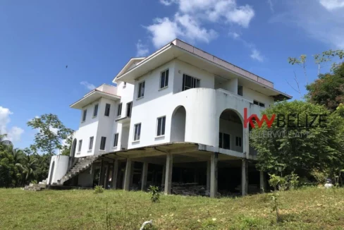 kellerwilliamsbelize-h051602gp-02