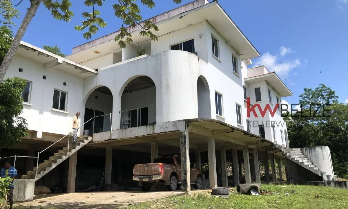kellerwilliamsbelize-h051602gp-03