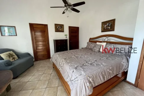 kellerwilliamsbelize-h071911sp-11