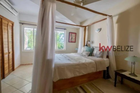 kellerwilliamsbelize-h071911sp-26