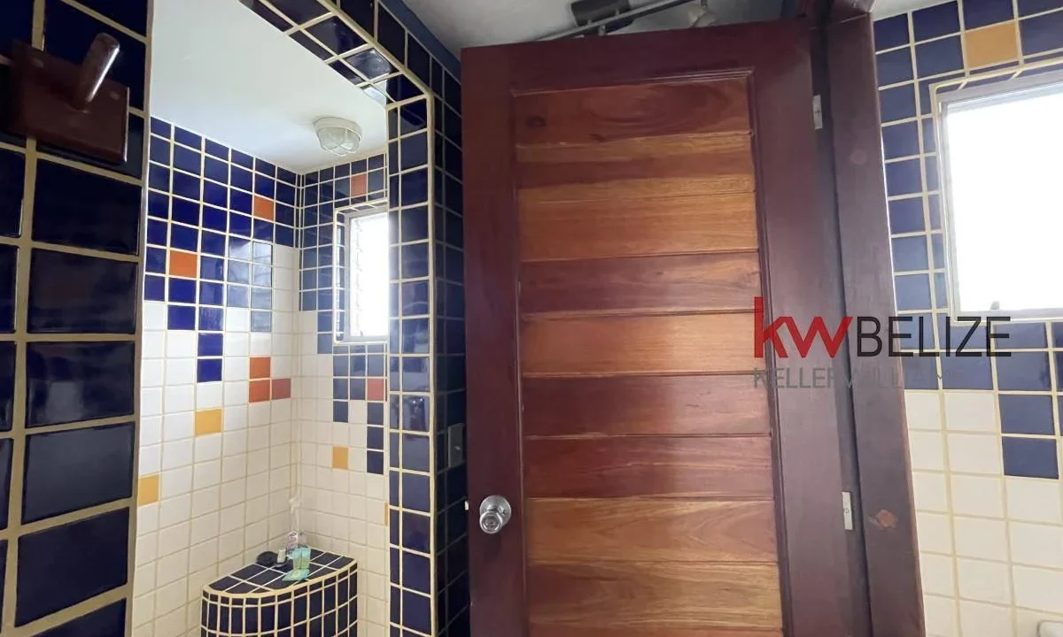 kellerwilliamsbelize-h2091-51