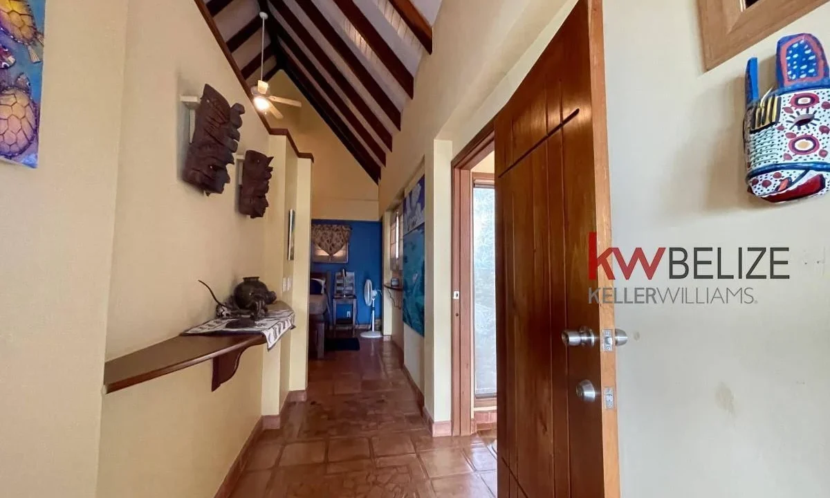 kellerwilliamsbelize-h2091-57