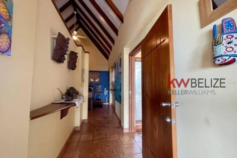 kellerwilliamsbelize-h2091-57