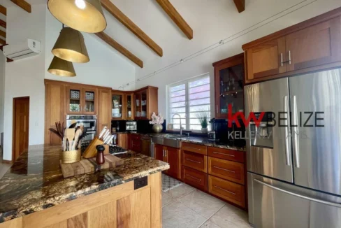 kellerwilliamsbelize-h2101-25