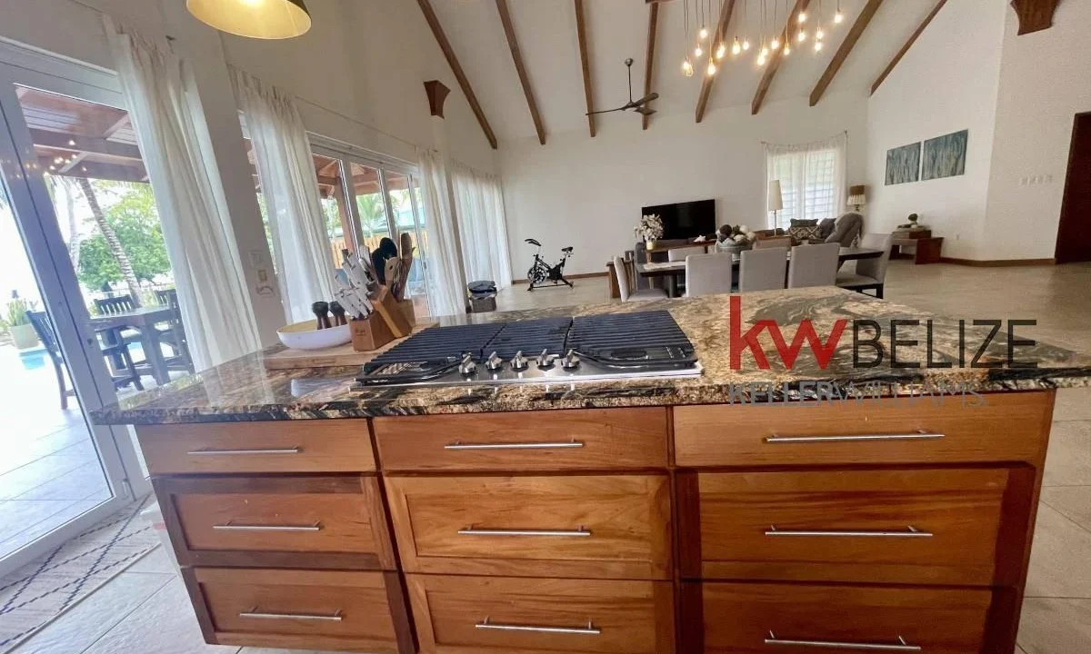 kellerwilliamsbelize-h2101-27