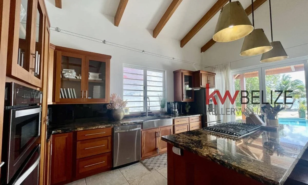 kellerwilliamsbelize-h2101-31