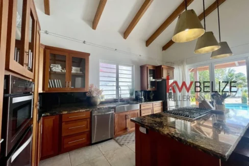kellerwilliamsbelize-h2101-31