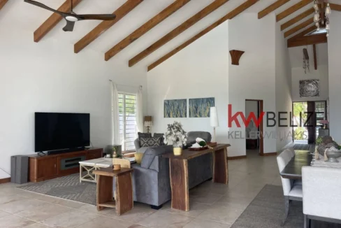 kellerwilliamsbelize-h2101-33