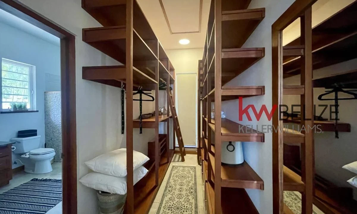 kellerwilliamsbelize-h2101-36