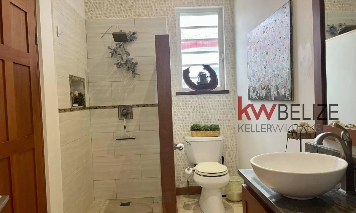 kellerwilliamsbelize-h2101-43