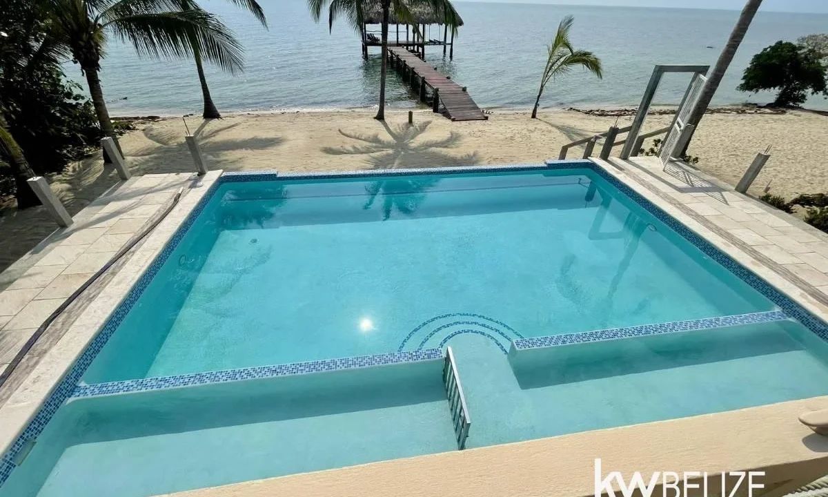 kellerwilliamsbelize-h2109-03