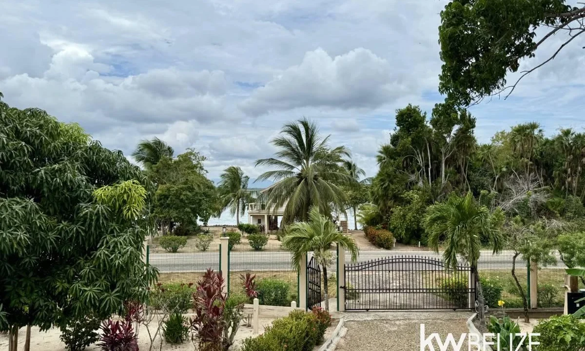 kellerwilliamsbelize-h2109-04