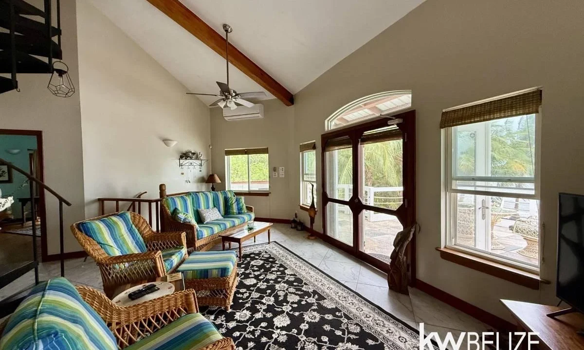 kellerwilliamsbelize-h2109-13