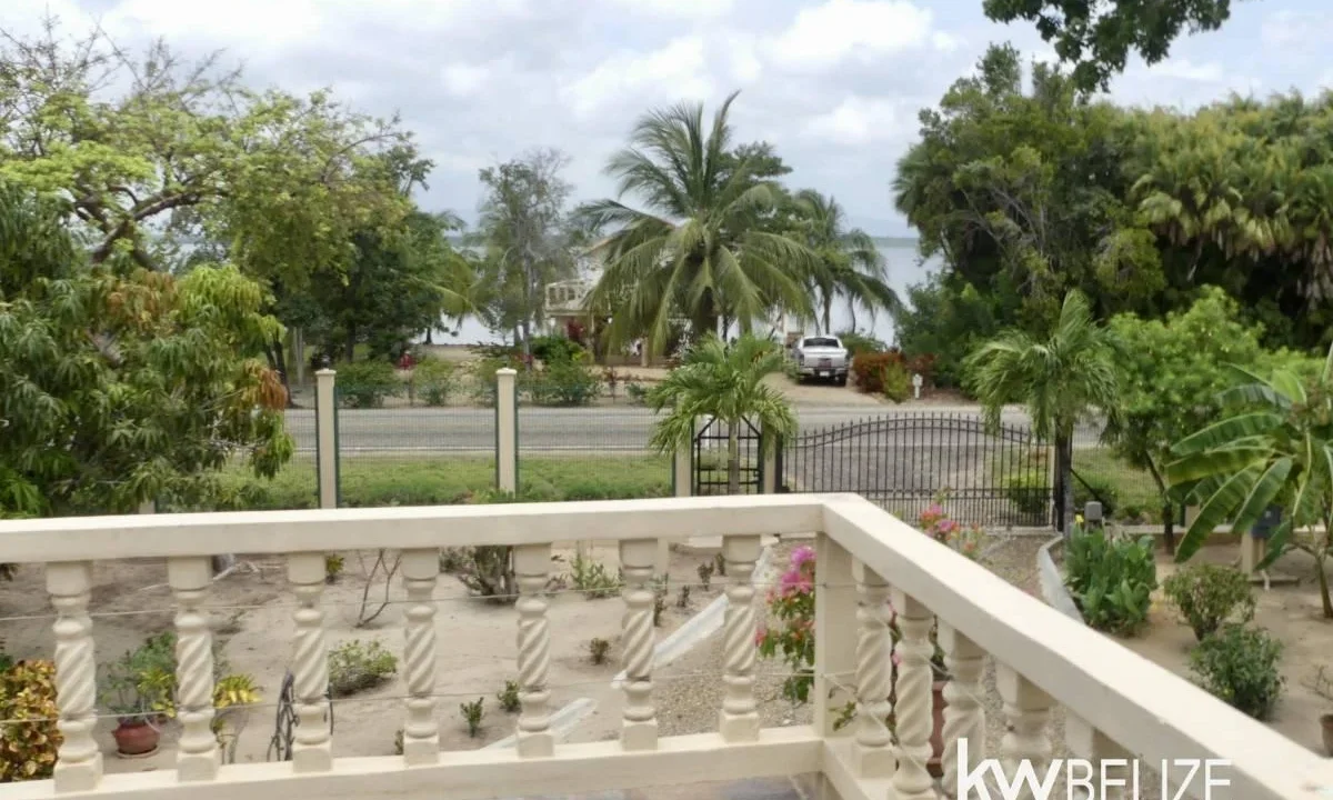 kellerwilliamsbelize-h2109-38