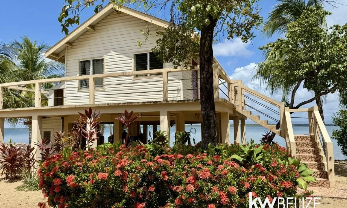 kellerwilliamsbelize-h2109-44