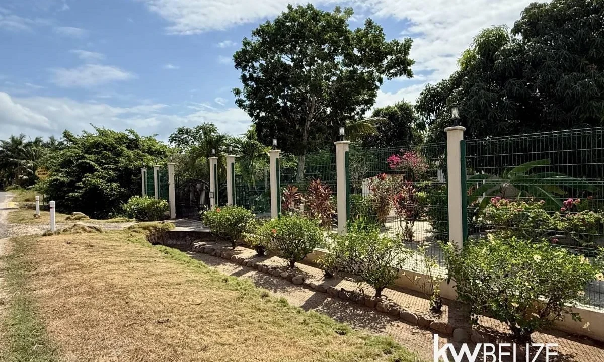 kellerwilliamsbelize-h2109-51