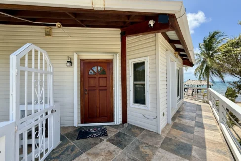 kellerwilliamsbelize-h2110-06