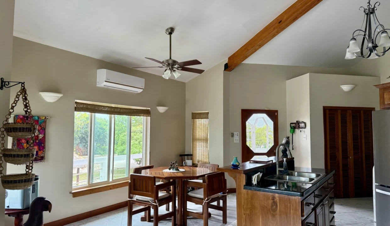kellerwilliamsbelize-h2110-17