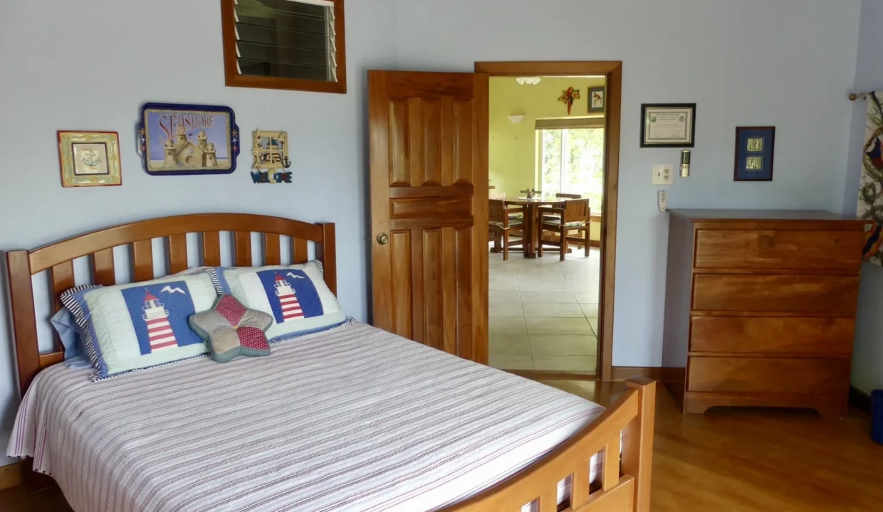 kellerwilliamsbelize-h2110-20