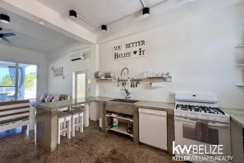 kellerwilliamsbelize-h2112-08