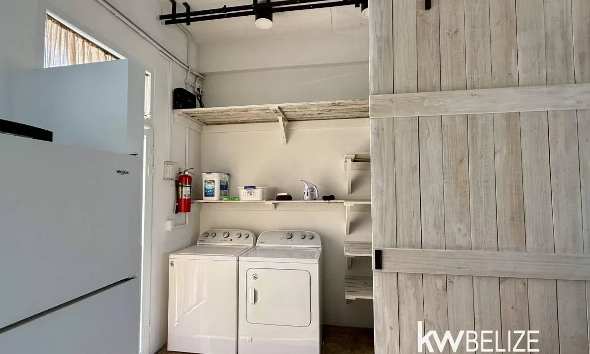 kellerwilliamsbelize-h2112-10
