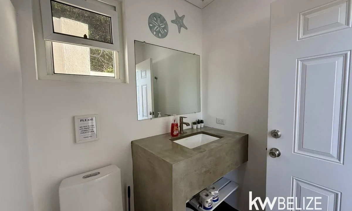 kellerwilliamsbelize-h2112-29