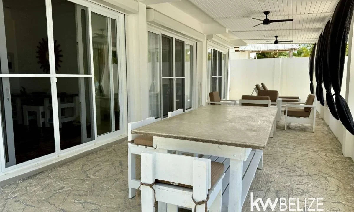 kellerwilliamsbelize-h2112-34