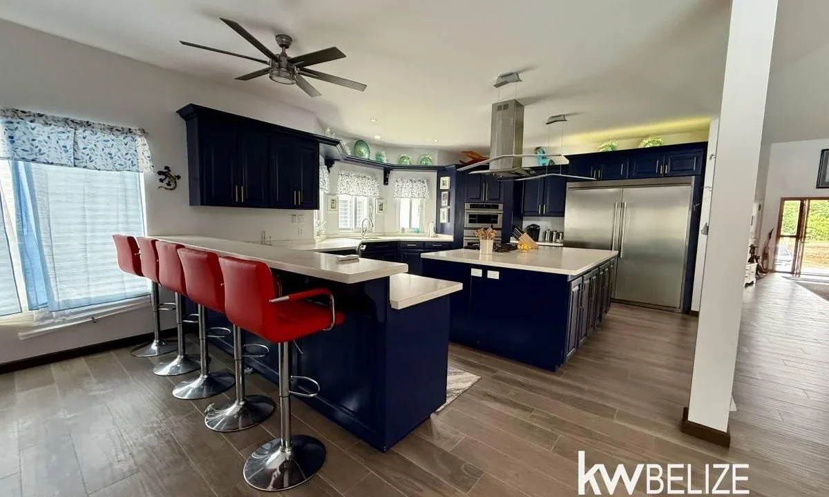 kellerwilliamsbelize-h2123-06