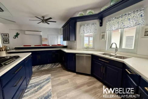 kellerwilliamsbelize-h2123-09