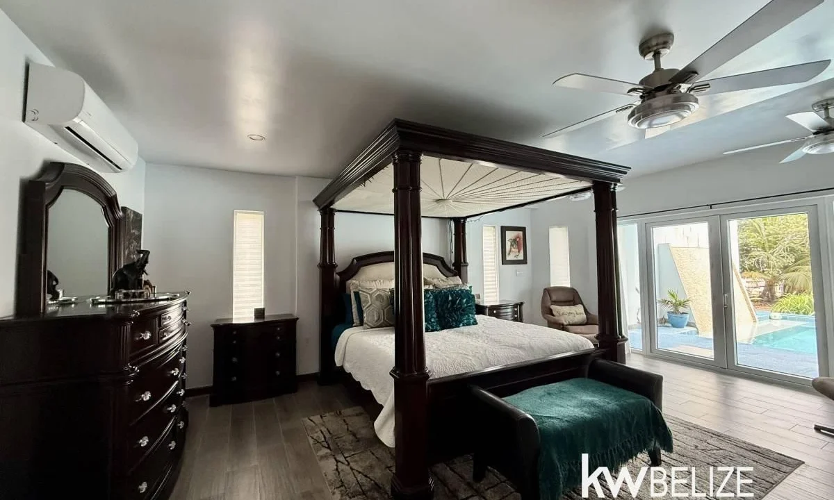 kellerwilliamsbelize-h2123-14