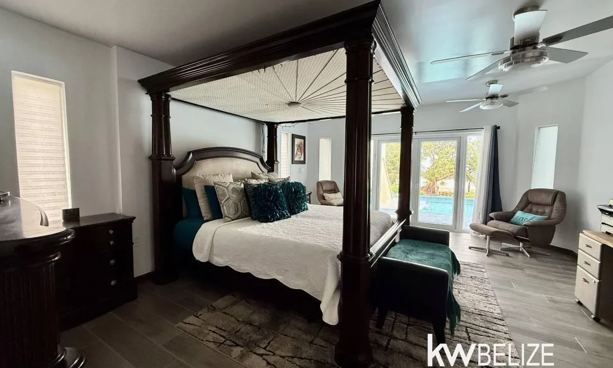 kellerwilliamsbelize-h2123-15