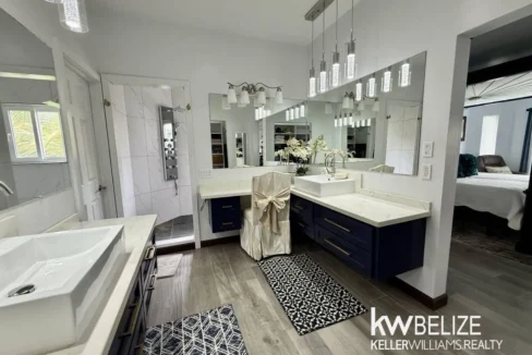 kellerwilliamsbelize-h2123-18