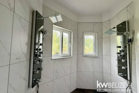 kellerwilliamsbelize-h2123-19