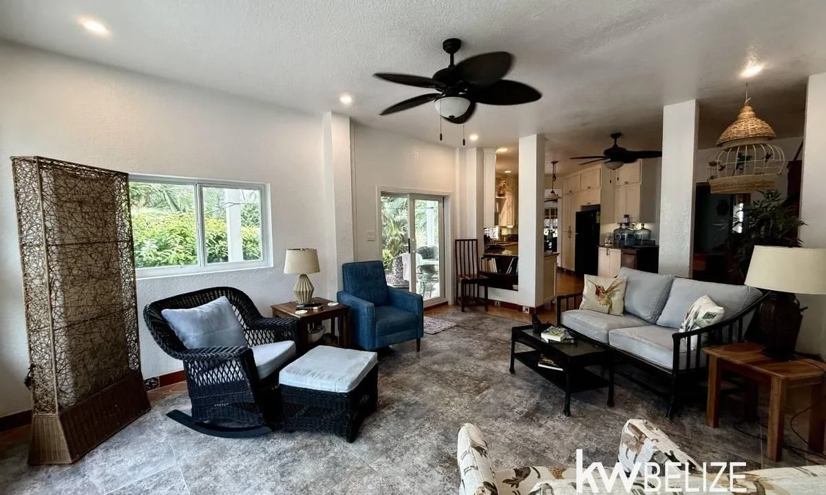 kellerwilliamsbelize-h2127-06