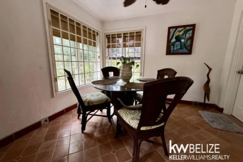 kellerwilliamsbelize-h2127-12