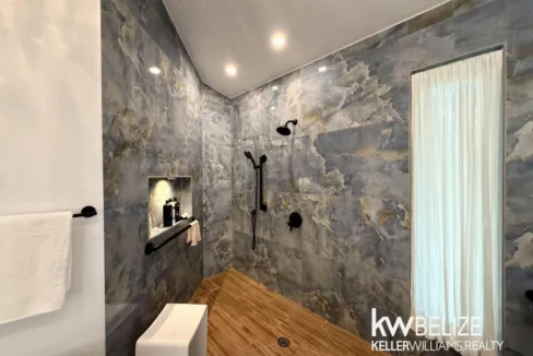 kellerwilliamsbelize-h2127-20