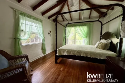 kellerwilliamsbelize-h2127-36