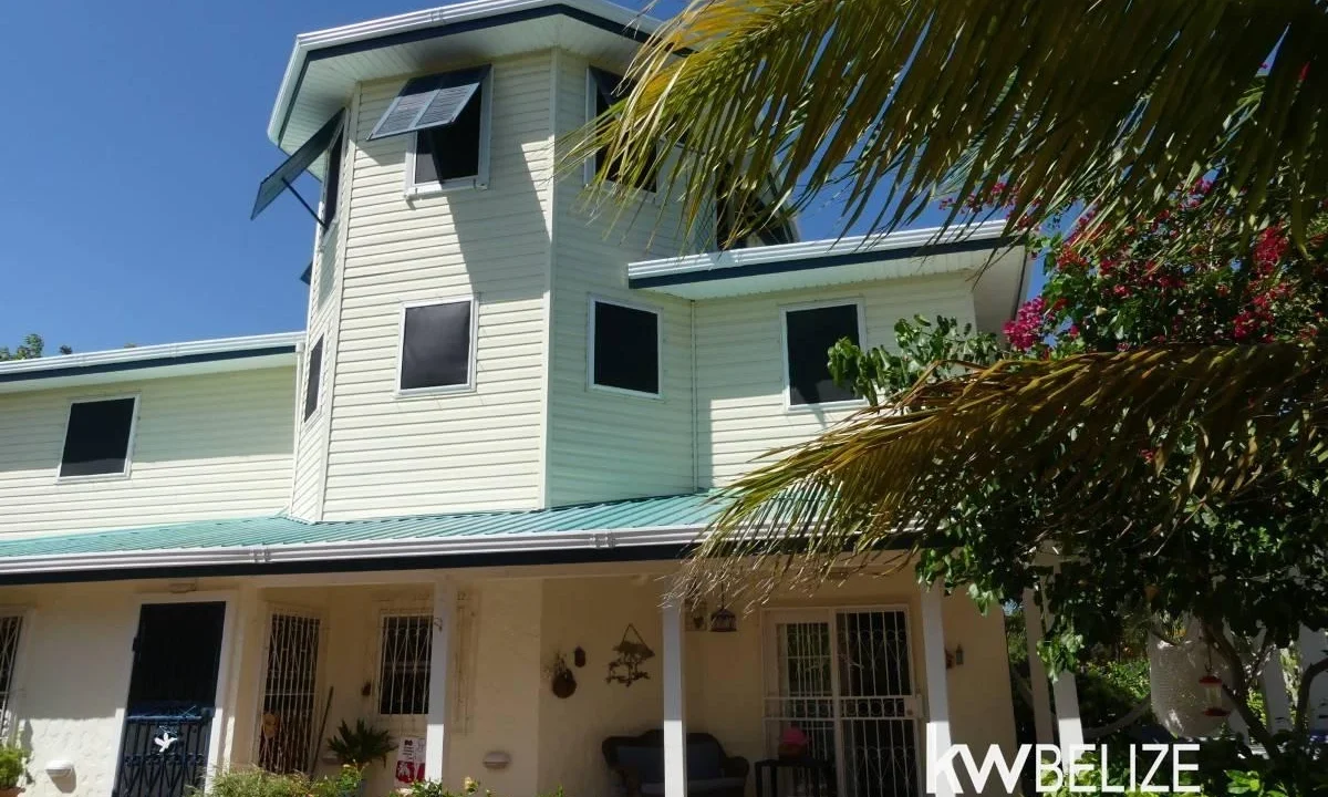 kellerwilliamsbelize-h2127-44